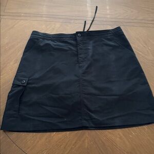 Patagonia Inter-Continental Cargo Hideaway Drawstring Skirt Skort Black size 10